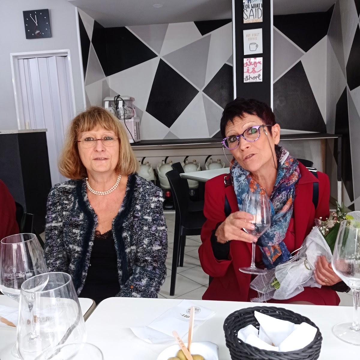 Caffetteria Joy di Monti Orlarey Jessica