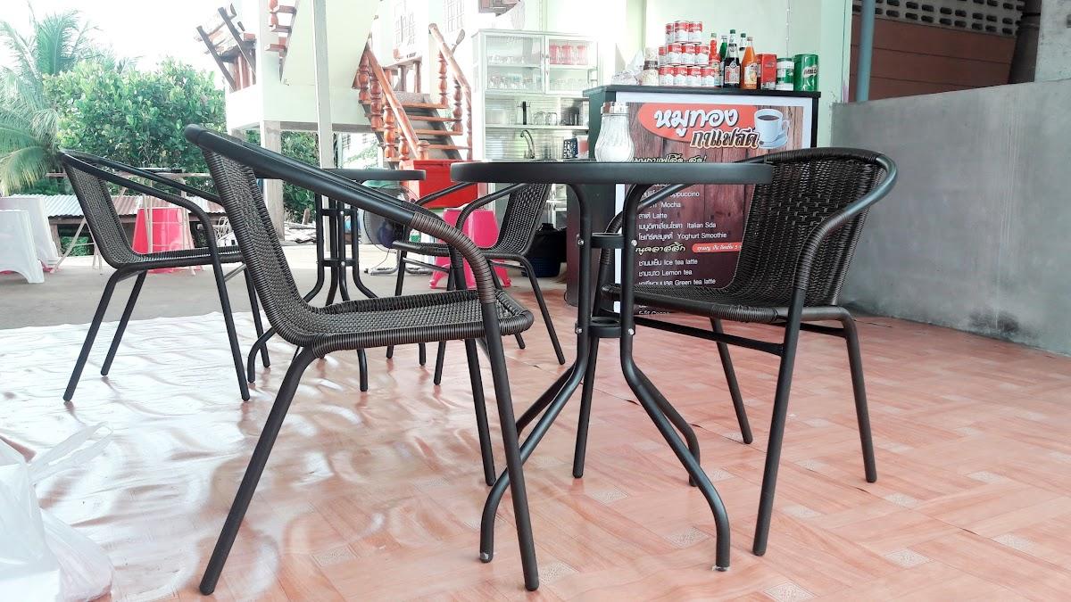 หมูทองกาแฟสด