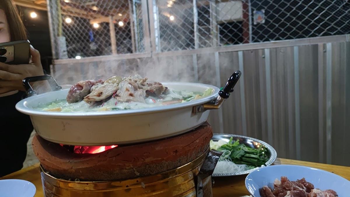 ตูนตัง หมูกระทะ