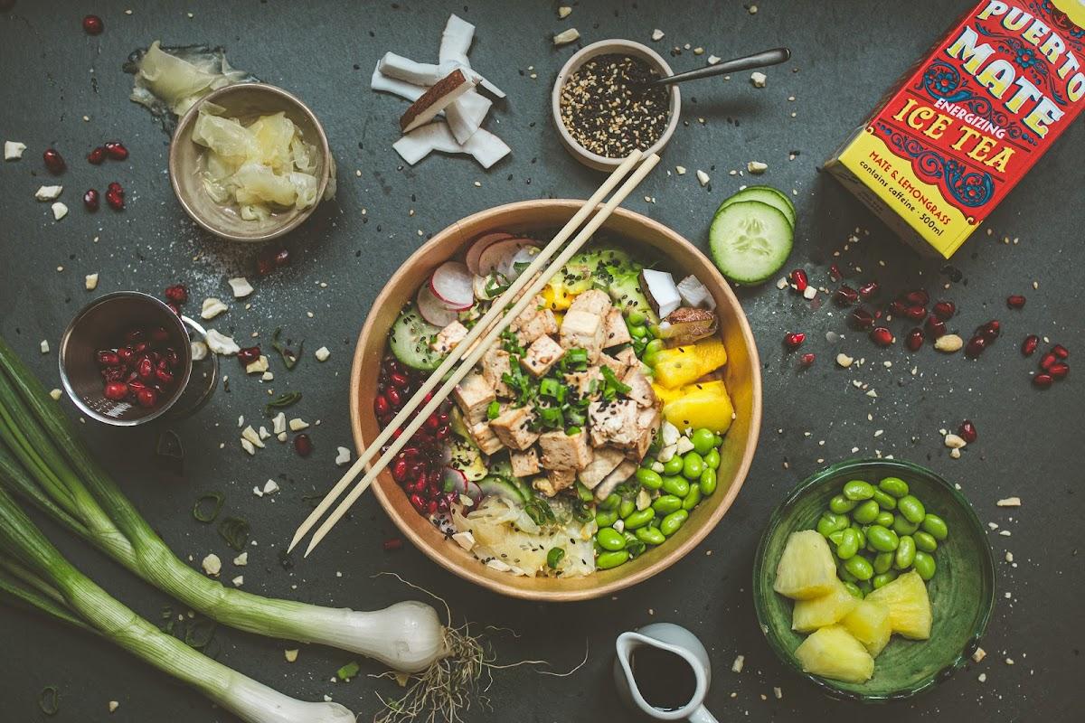 Tiki Poké Bowl