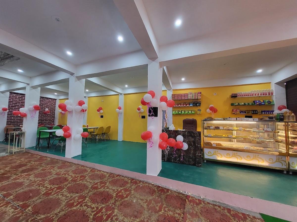 LALJI SWEETS & BAKERY