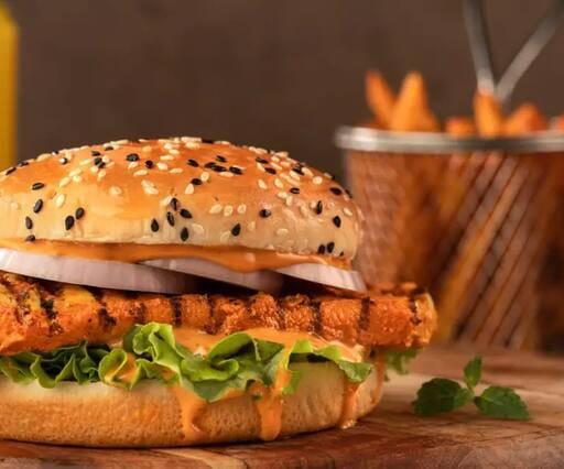 Maa bhojanalay and fast food