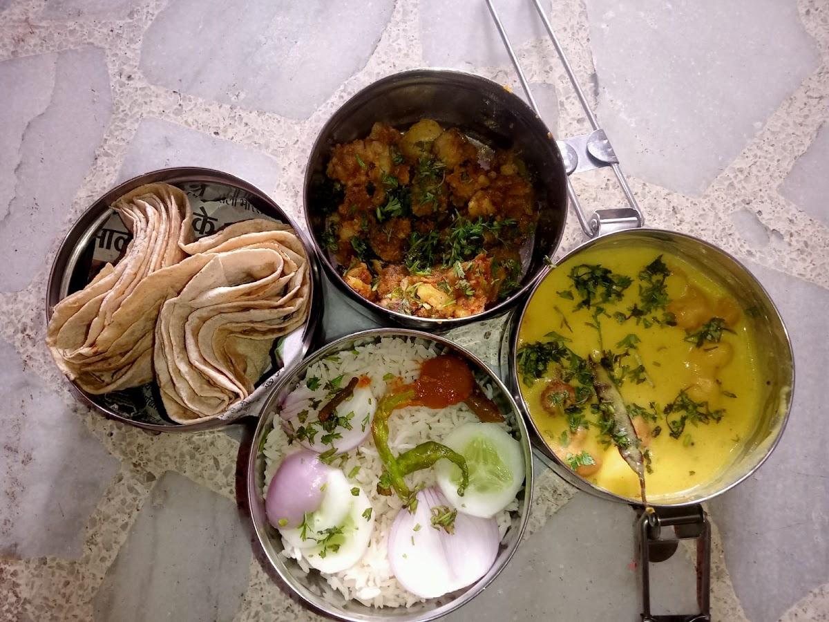 SATISH SHARMA TIFFIN CENTRE