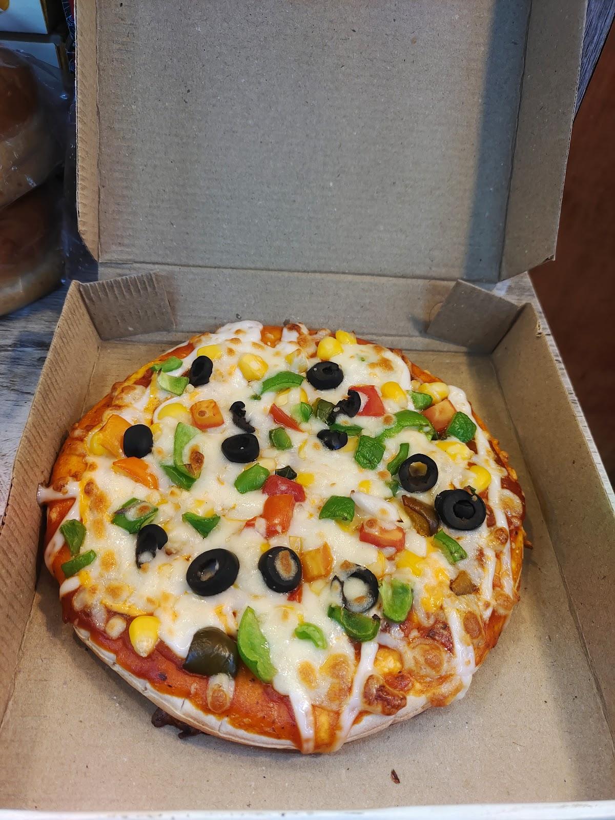 PIZZERIA CAFE & BAKERY