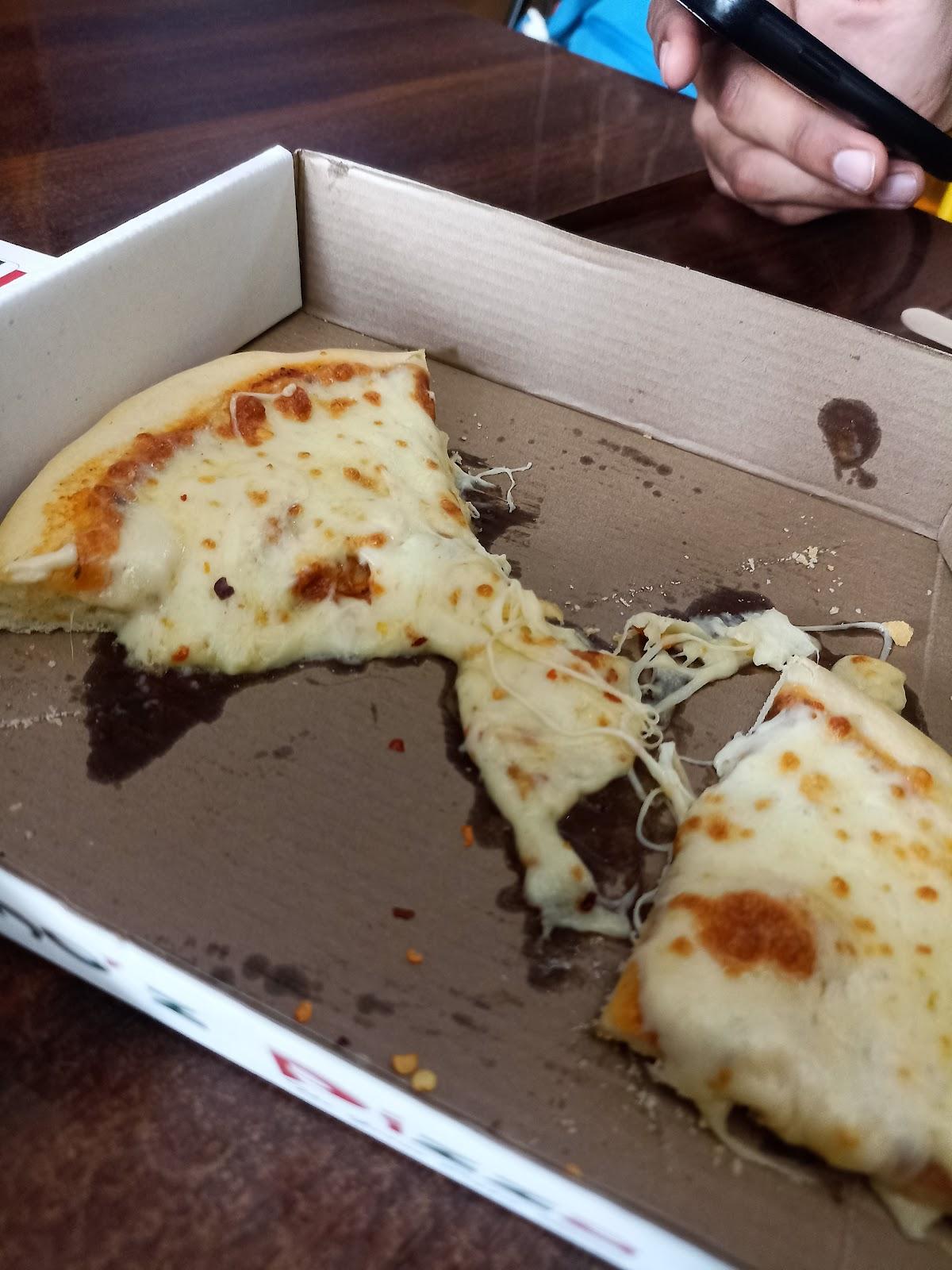 LA PINO'Z PIZZA SHIRDI