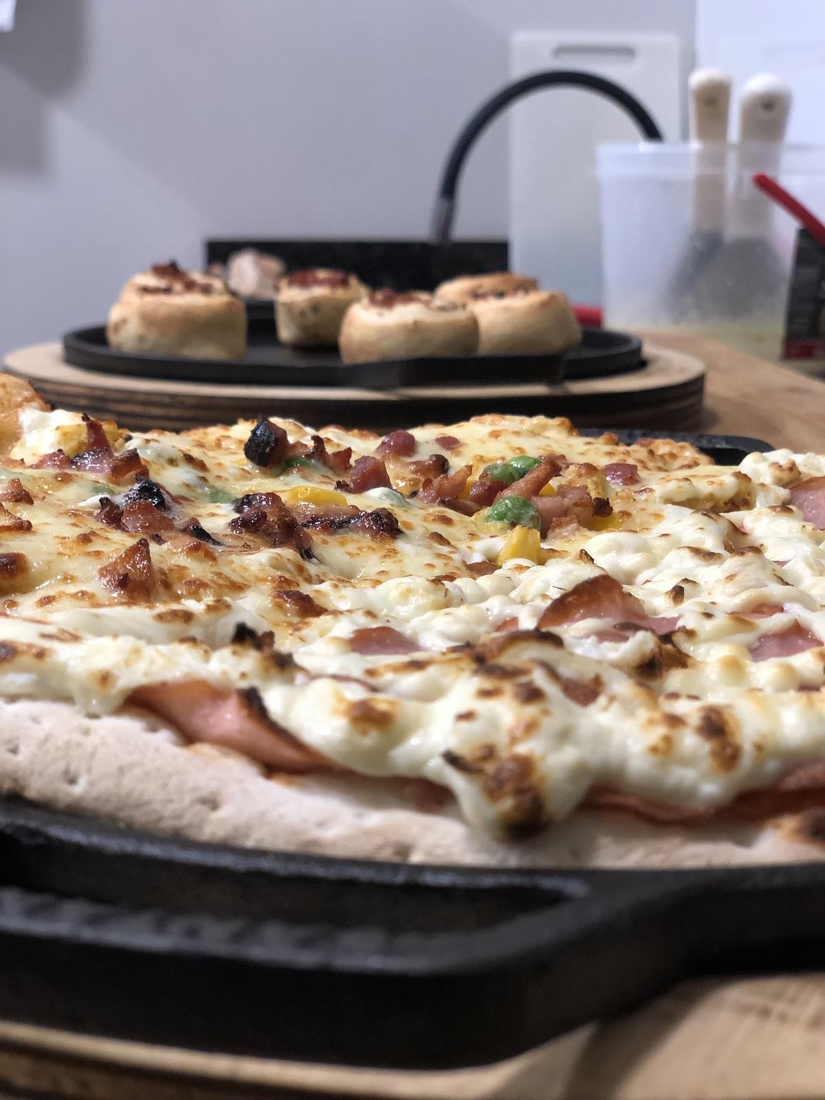 Itália Pizzas e Esfihas