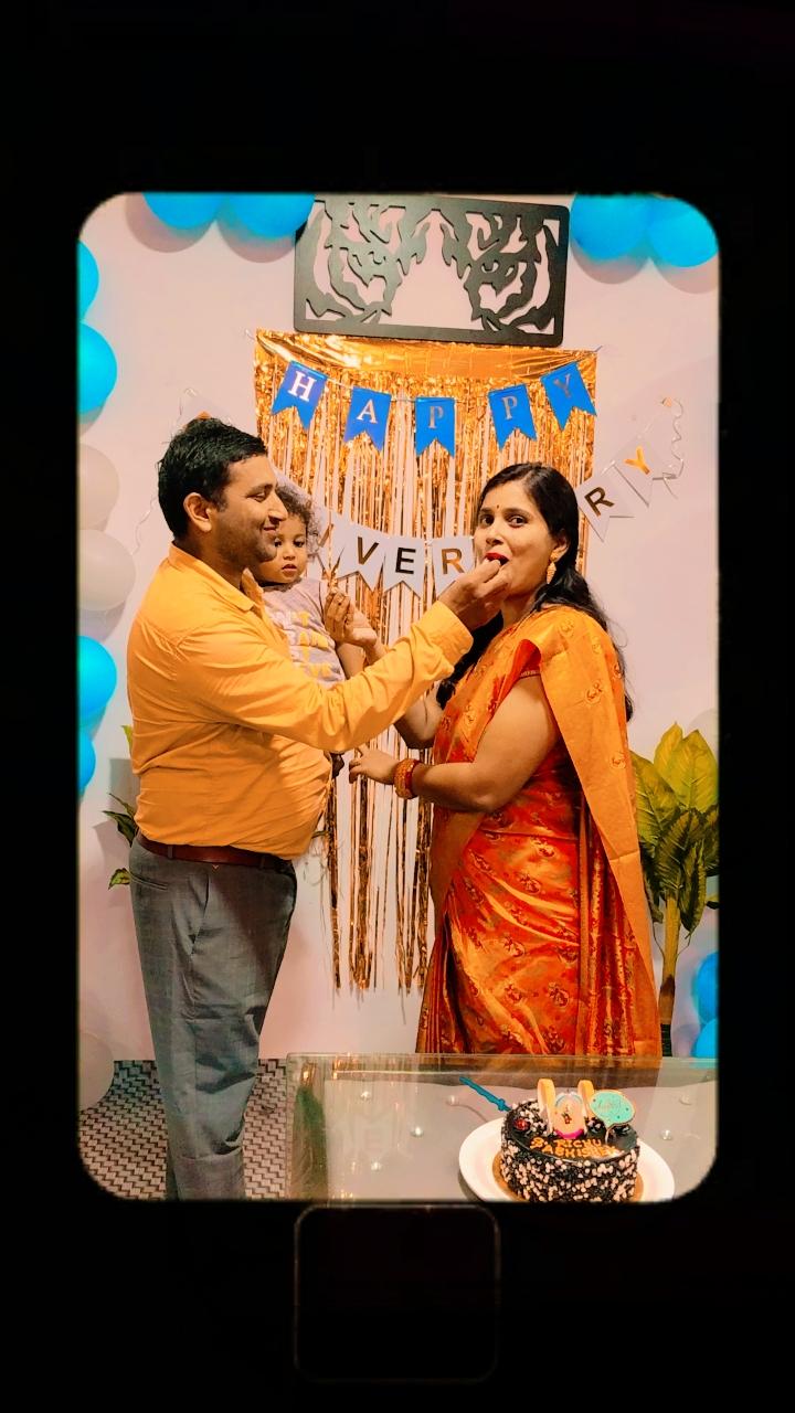 33 MILESTONE cafe & restaurant