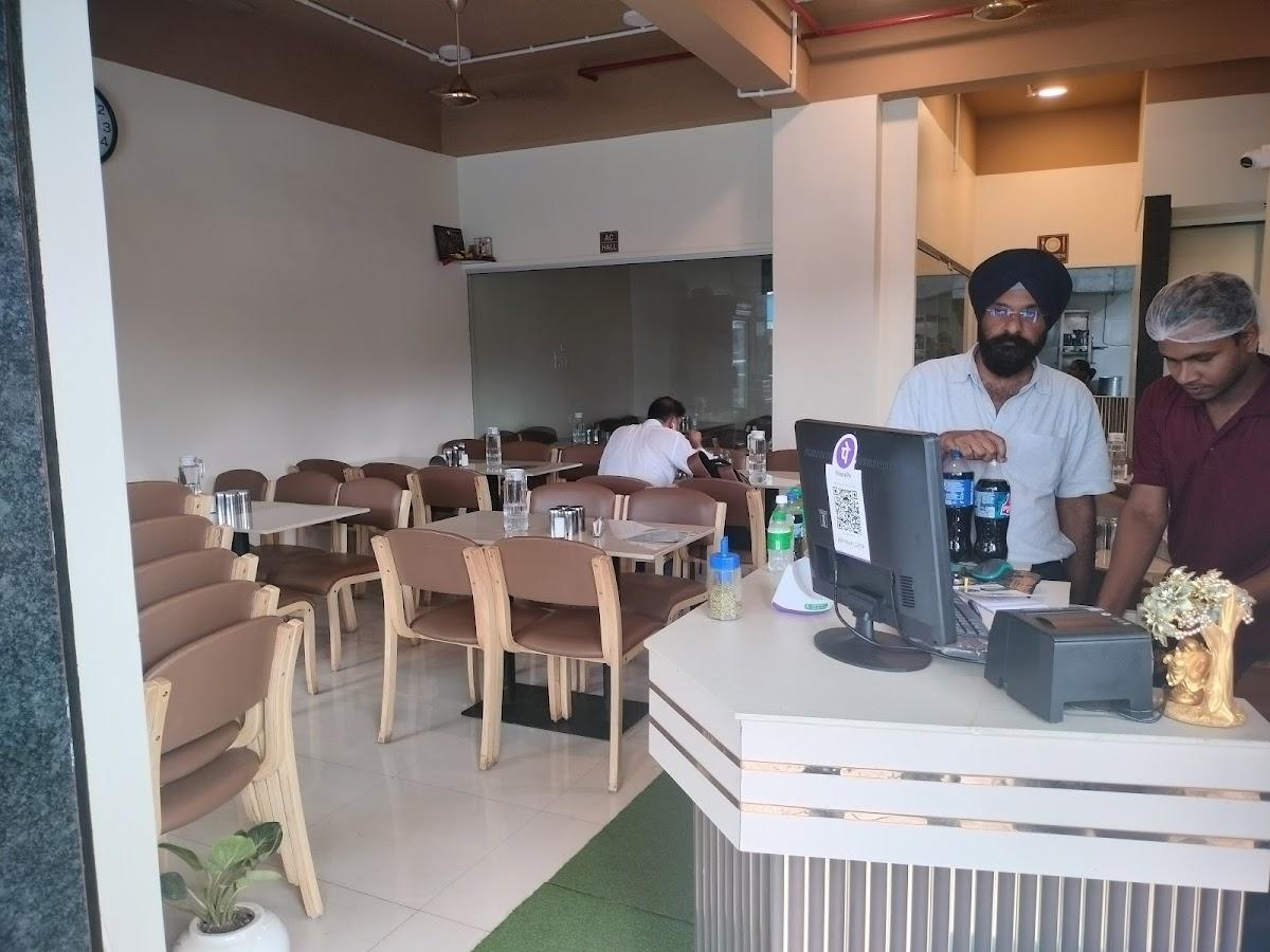 Radha Krishna Restaurant (multi cuisine)