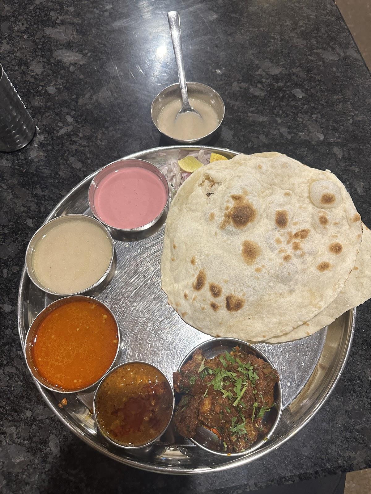 Hotel Mukkam Post Bhannatwadi