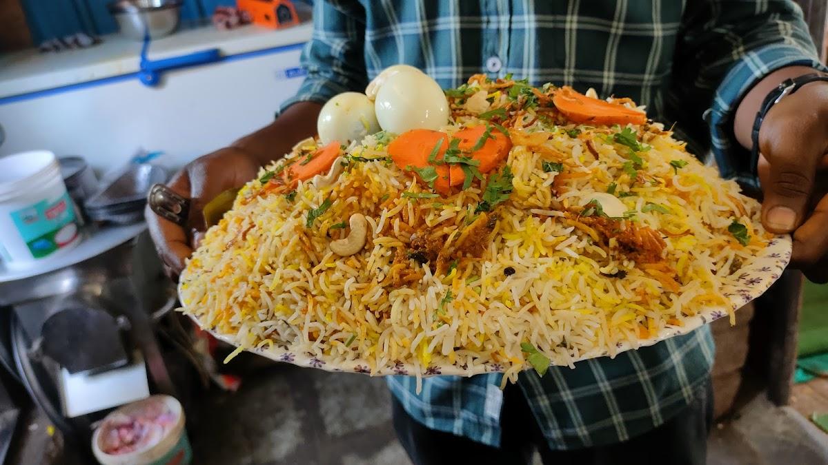 Abhiruchi Family Restaurant