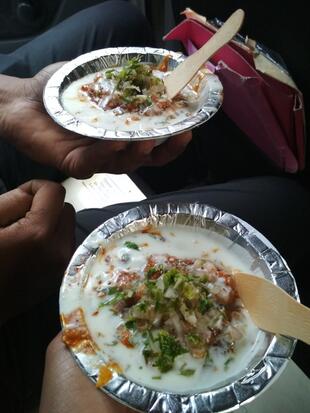 Betul's famous Parasia Chat Centre