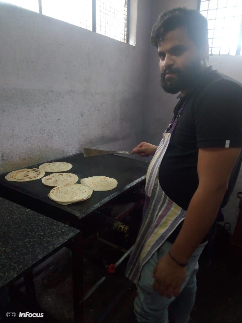 Karnataka Restaurant