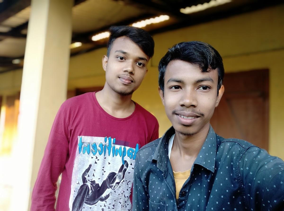 তালুকদাৰ কেবিন