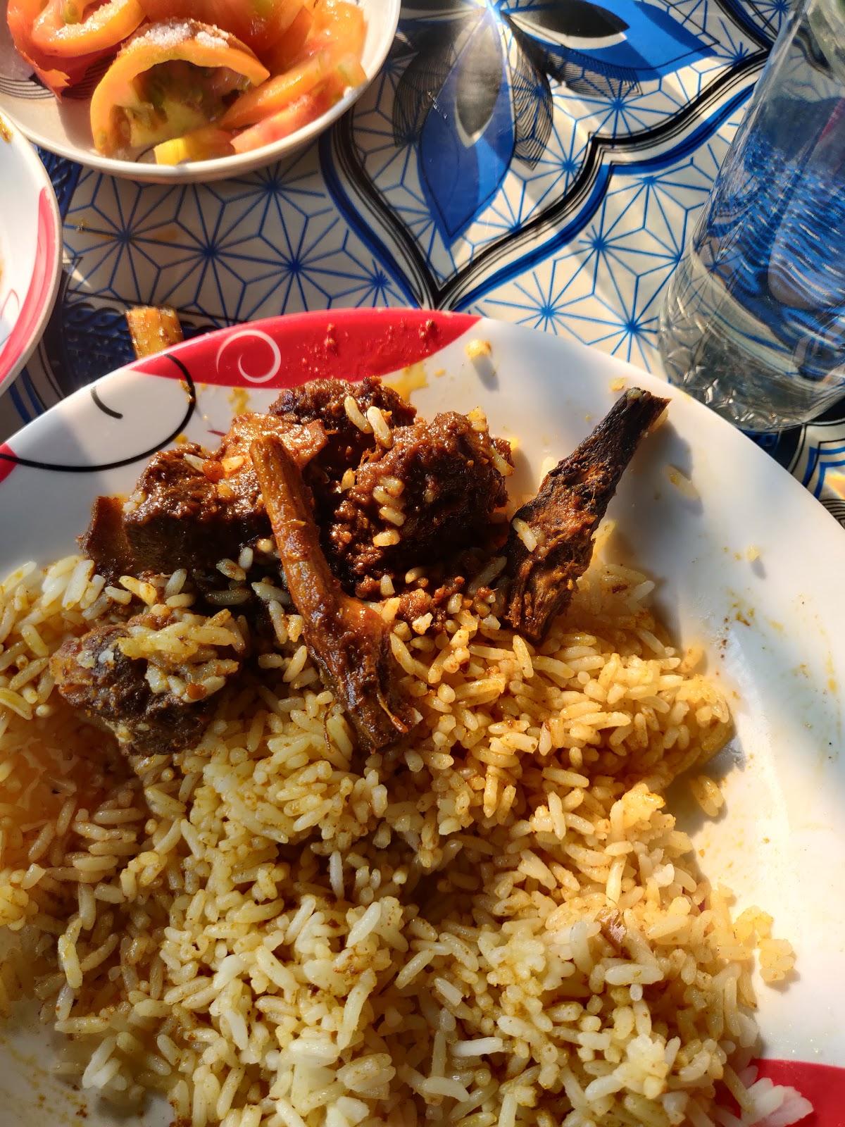 মোল্লা হোটেল