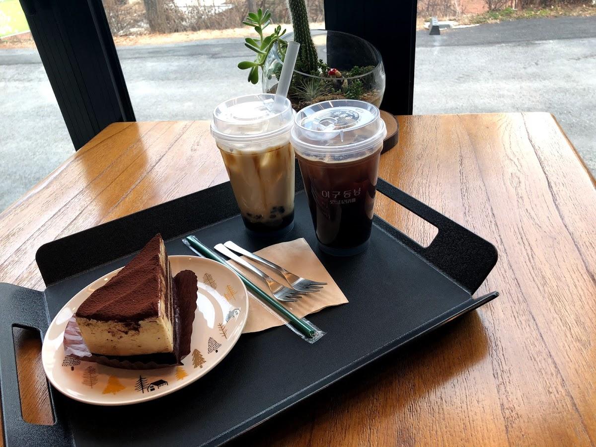 Igudongseong Roastery Cafe