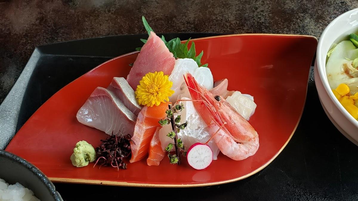 日本料理 よしの