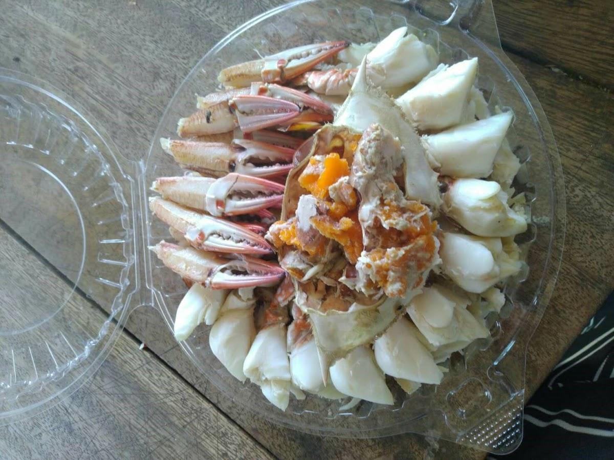 ร้านเจ๊ก้อ ปูม้า ปูใบ้ มีทั้งส่ง และปลีก(จินตนา)