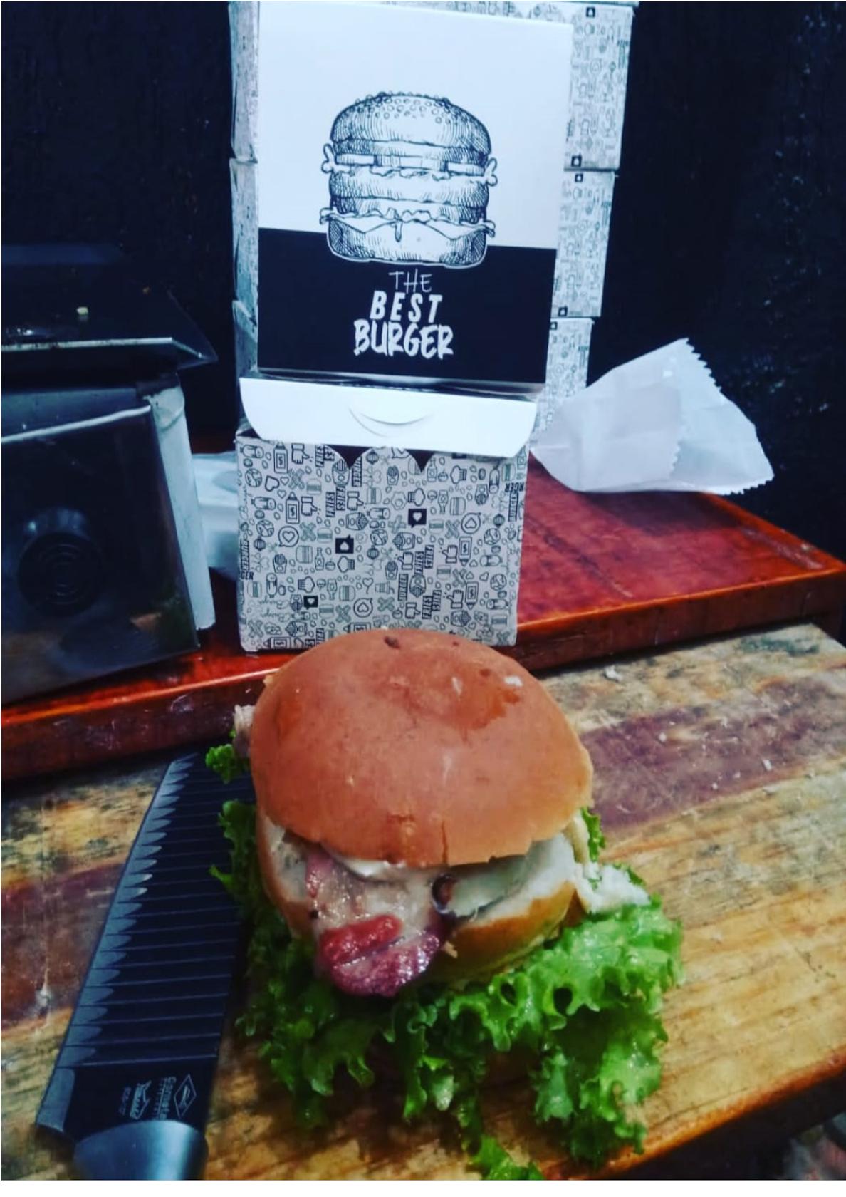 HAMBURGUERIA E PIZZARIA FORNO DE BARRO