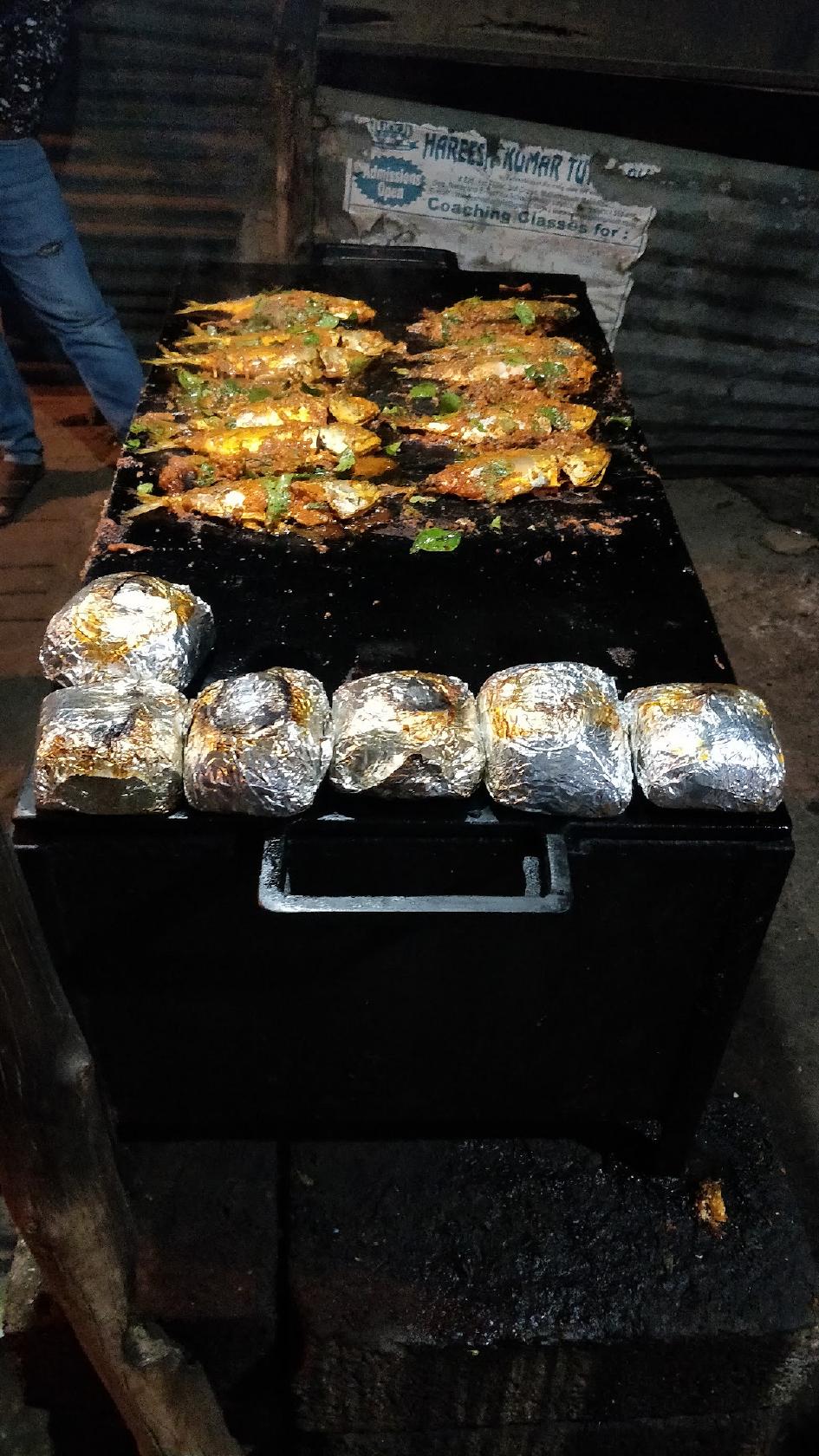 Baale yele chicken and fish fry