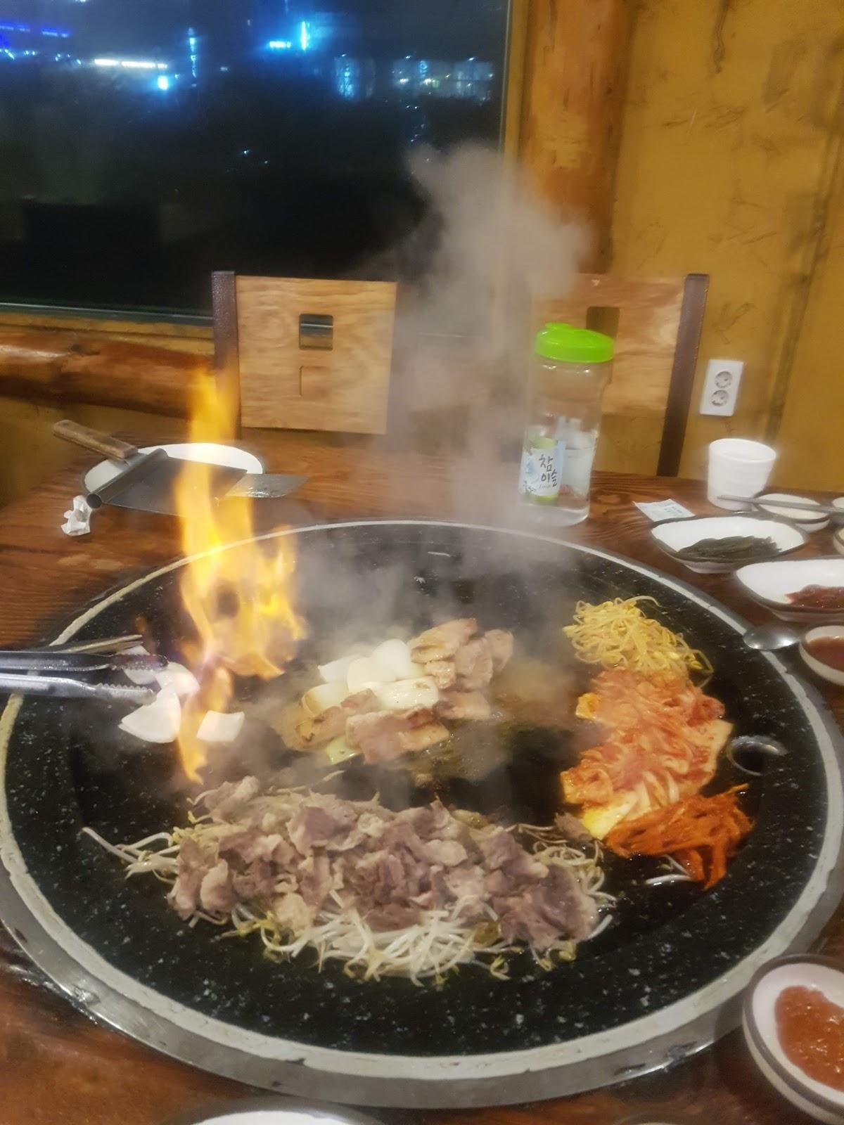 돌판마당