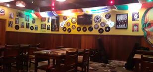 RESTAURANTE E PIZZARIA MANTIQUEIRA PUB CAMANDUCAIA -MG