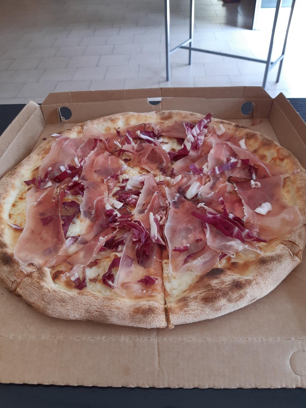 Amalfitana Snc Di Massimo Nicola e C.