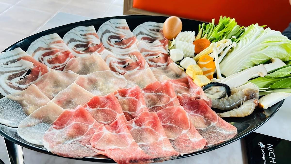 ชาบูอู๊ดเป็นต่อ สาขากาญจนบุรี