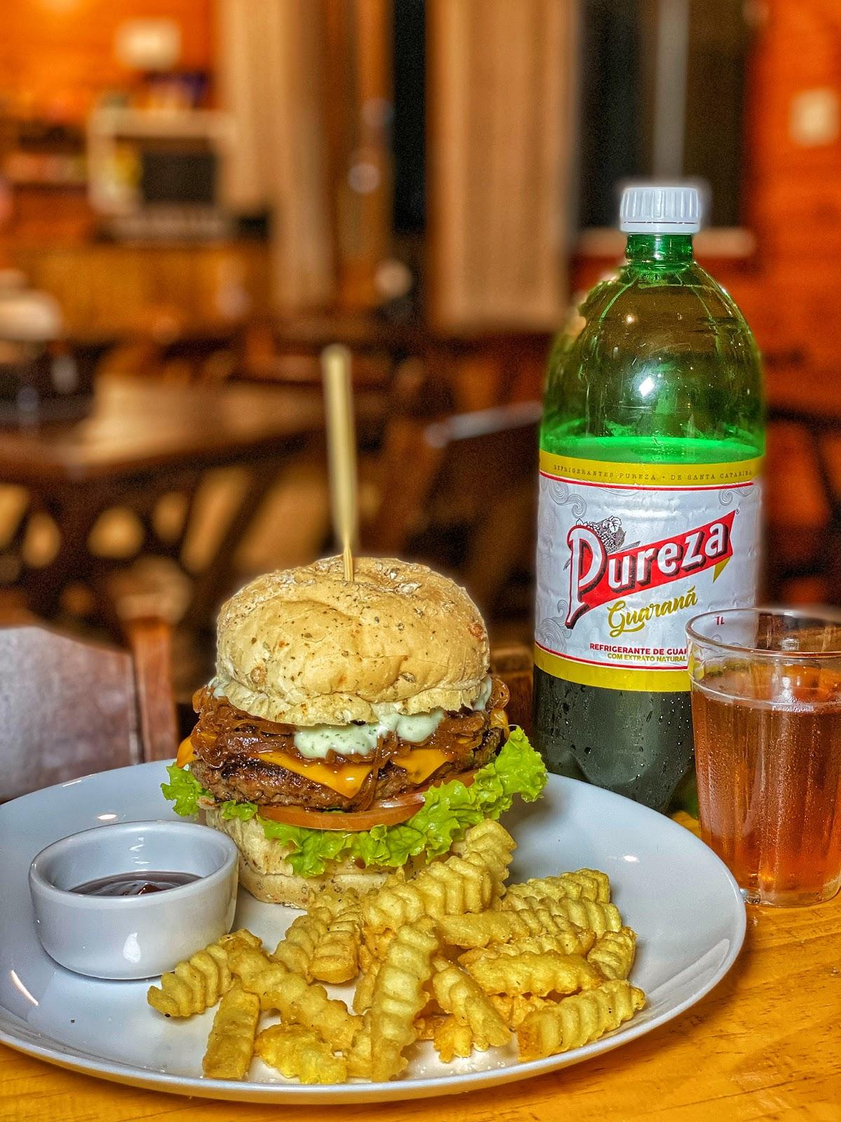 Serranos Burguer & Lounge