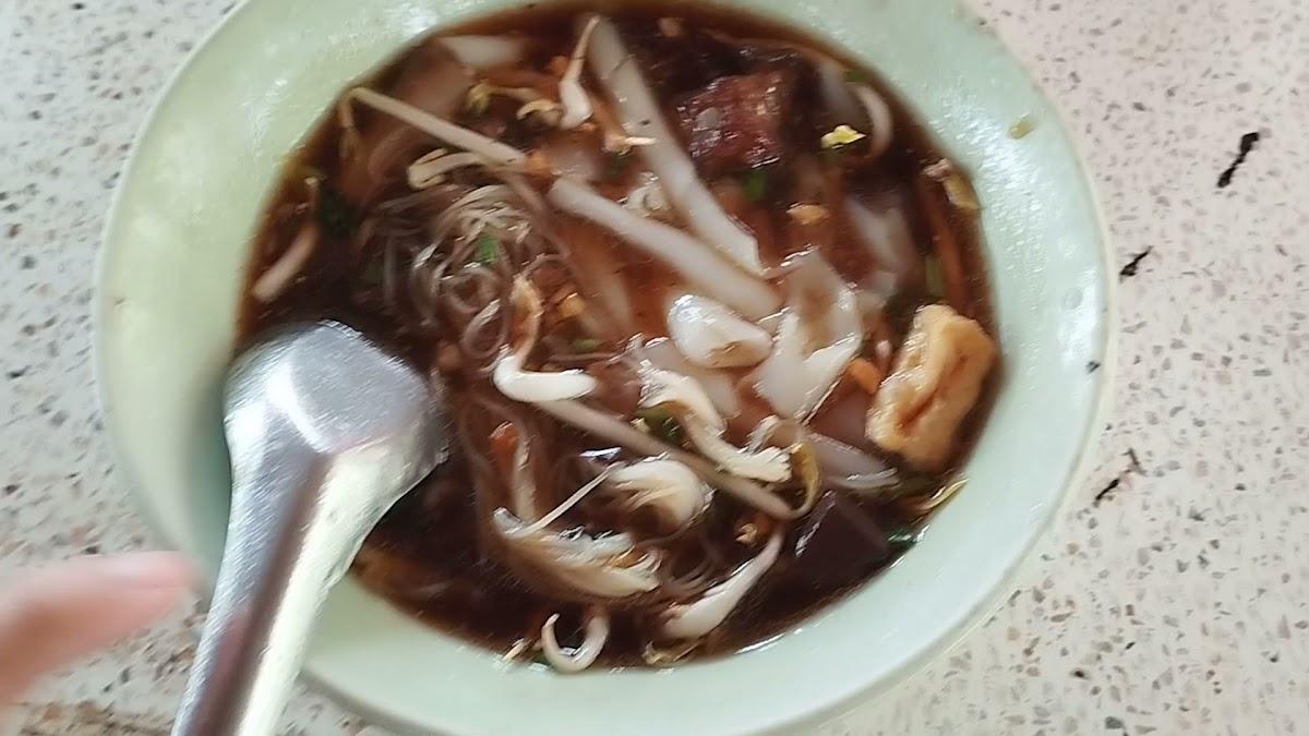 เล็ก-จิ ก๋วยจั๊บในตำนาน