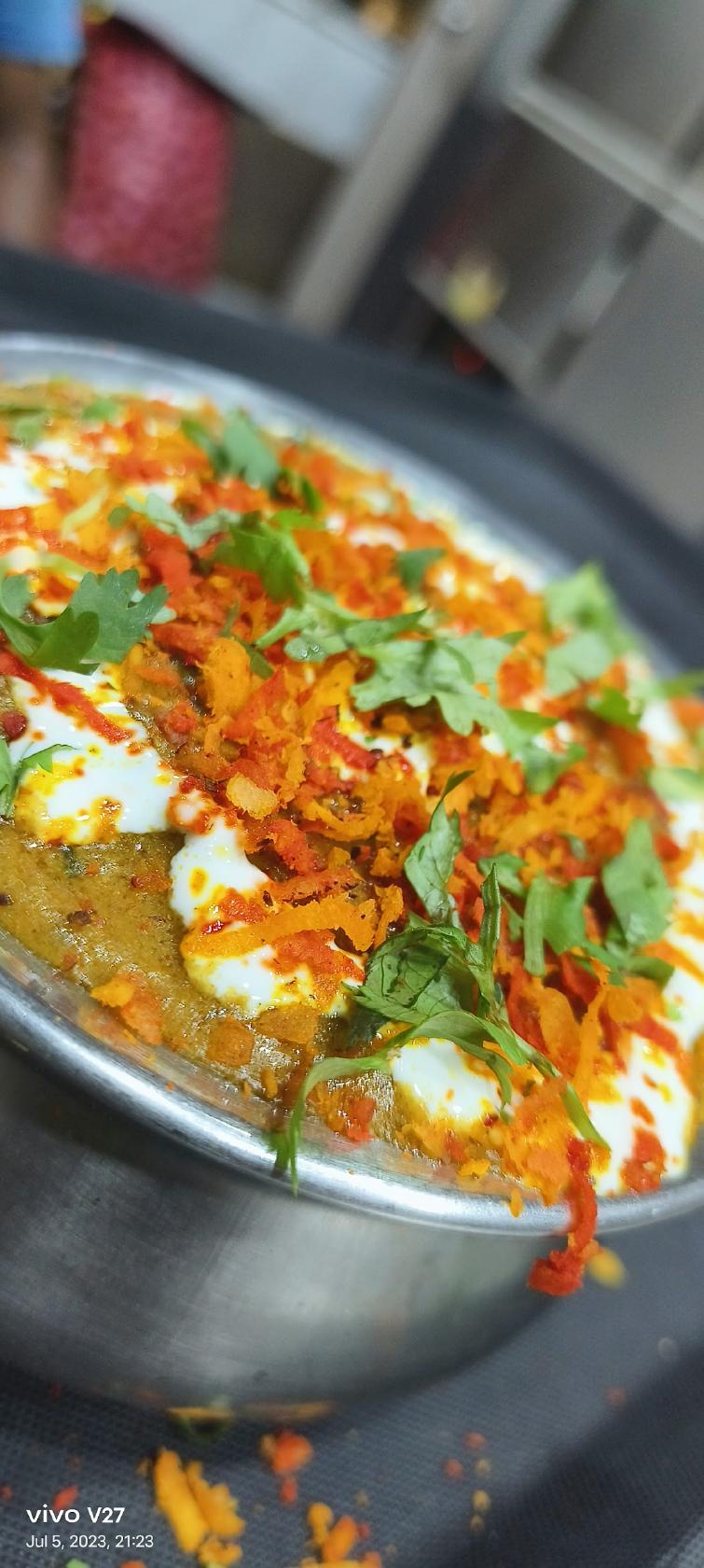 Vishwaraj Family Restaurant & Lodge