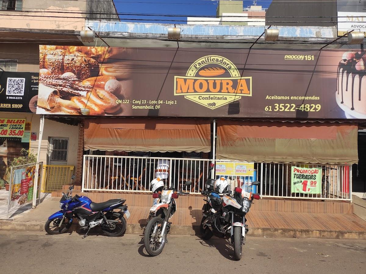 Panificadora e Confeitaria Moura - QN 122