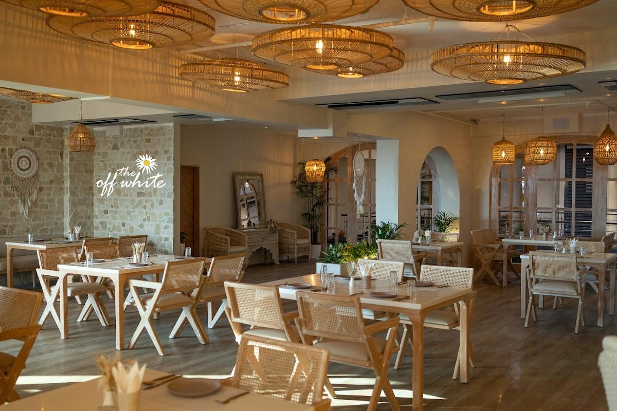 The Off White Bar & Grill
