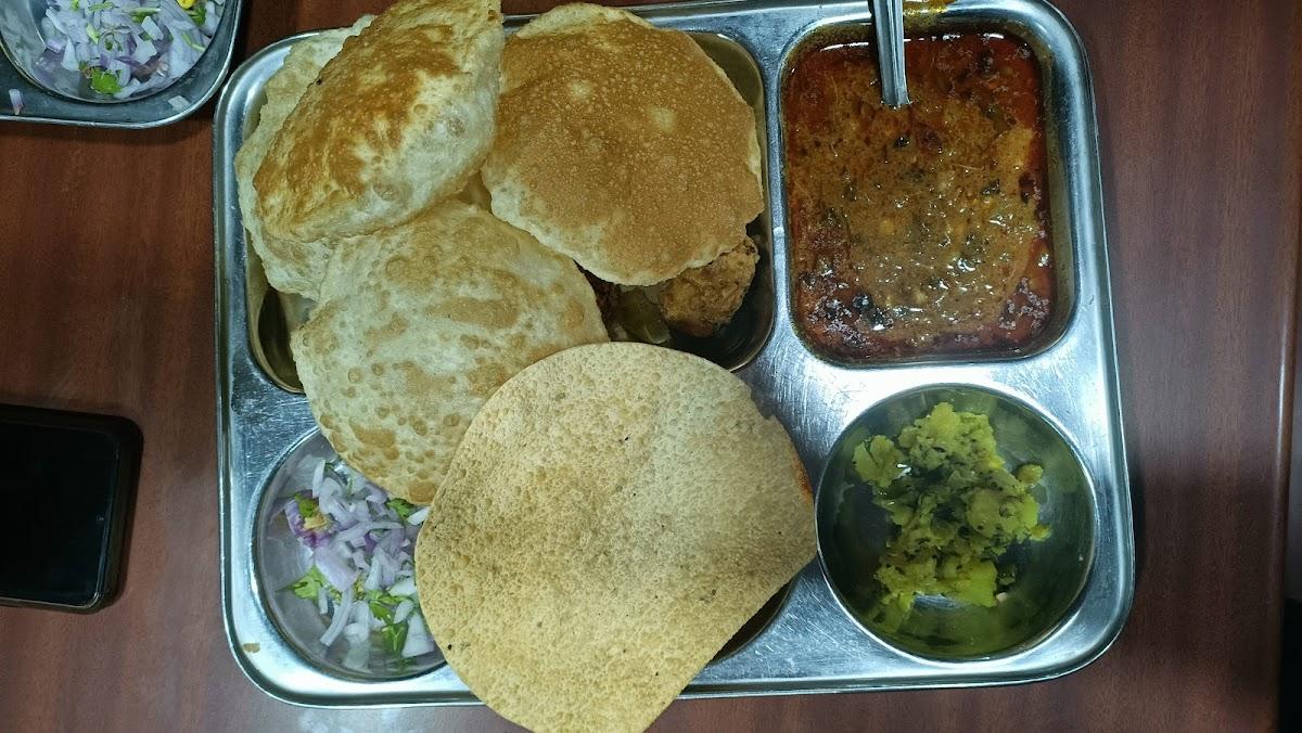 Shri Siddhnath hotel cold drinks