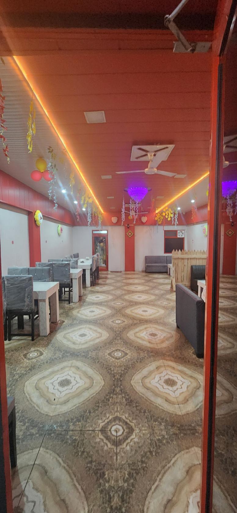 Desi Hood Restro & Bar