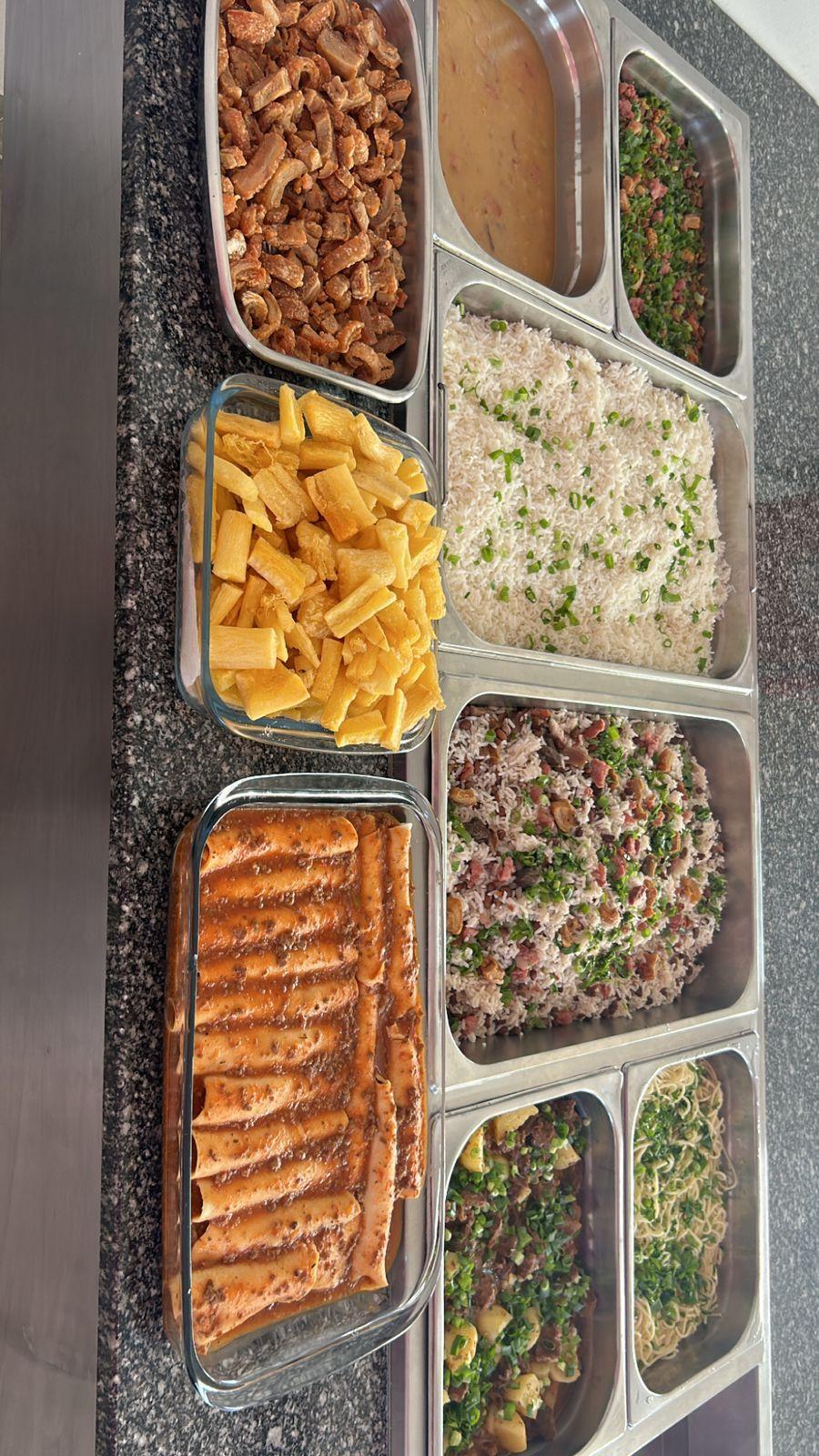 Sisters Rotisserie tempero mineiro