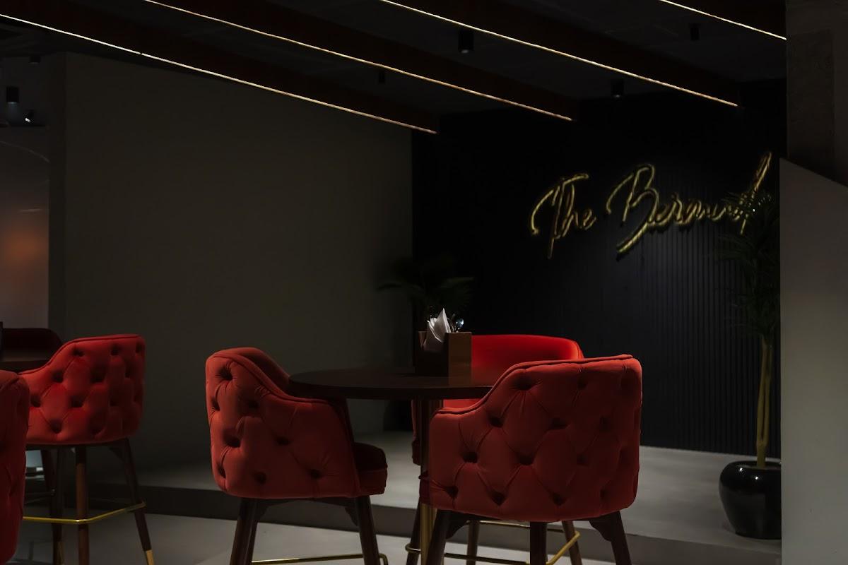 The Bermuda - A Cocktail Commune