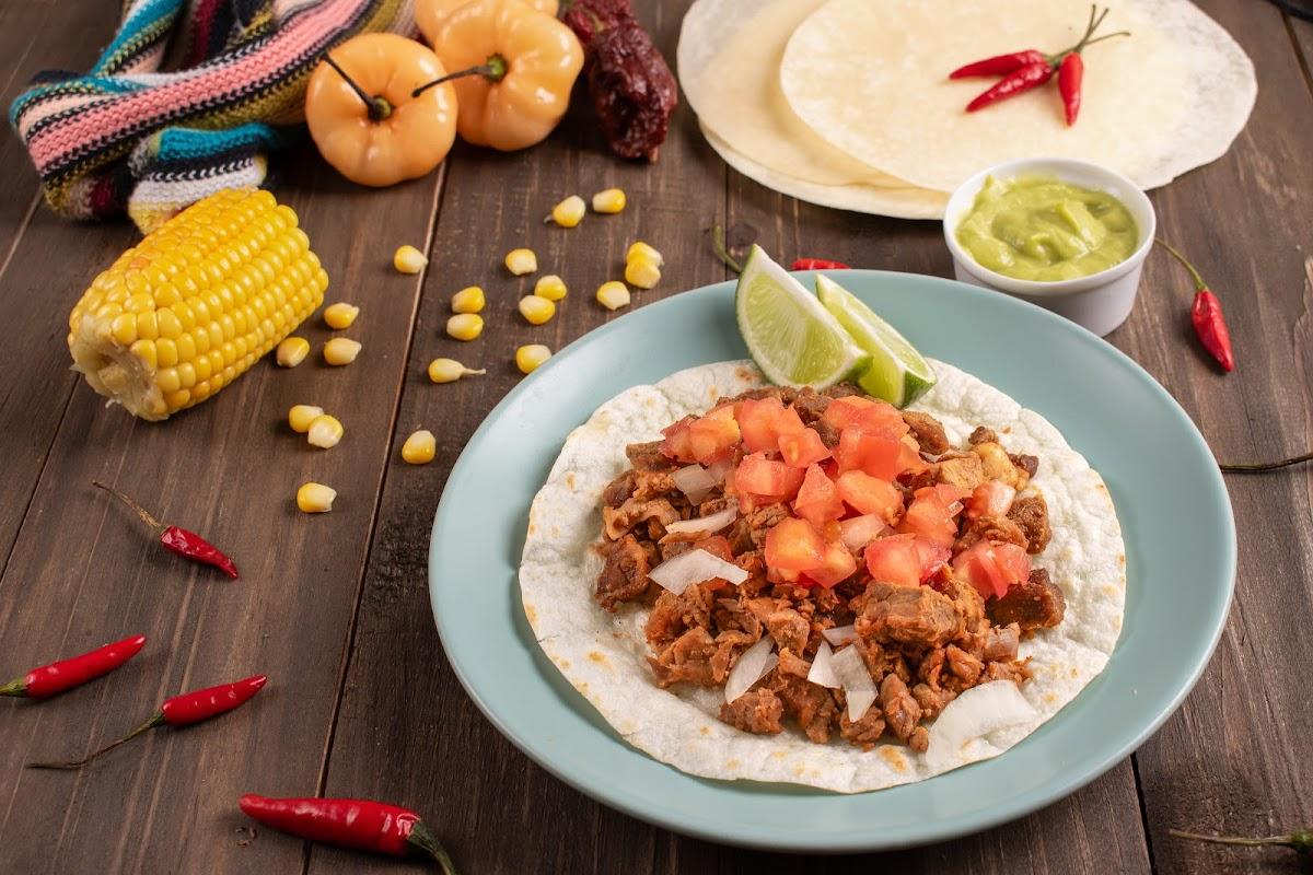 Jaladeros Cocina Mexicana Maringá