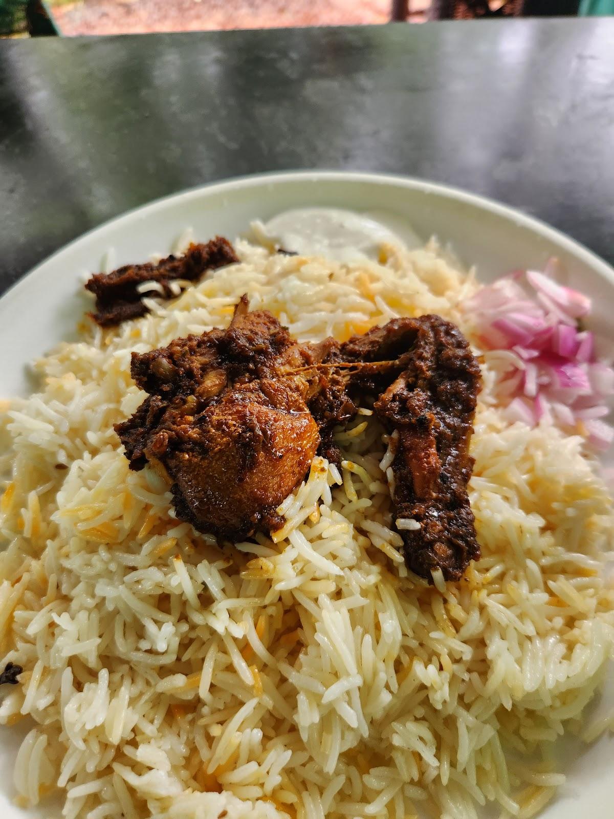 Dosthi Biriyani Centre
