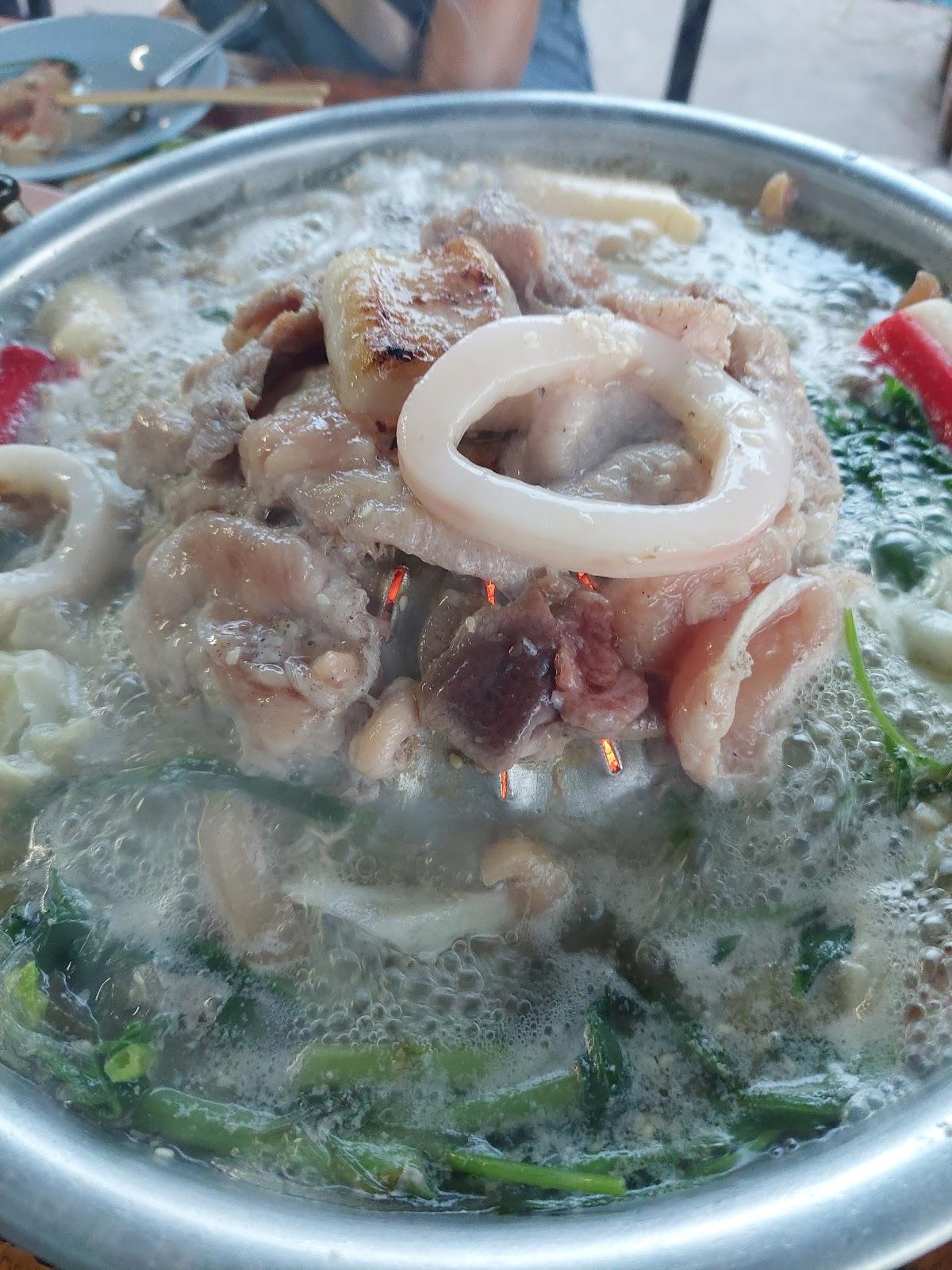 ร้านน้องบิวหมูย่าง