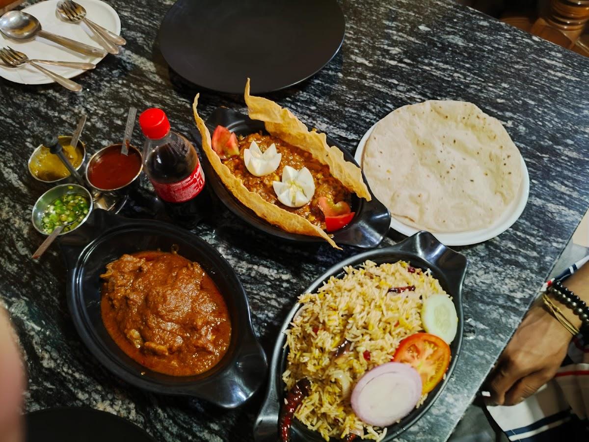 Jaya's hotel and restaurant