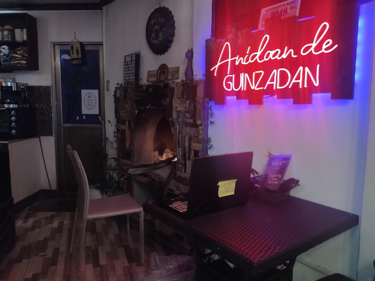 Anidoan de Guinzadan Cafe