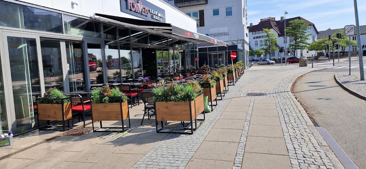 Torvets Shawarma House