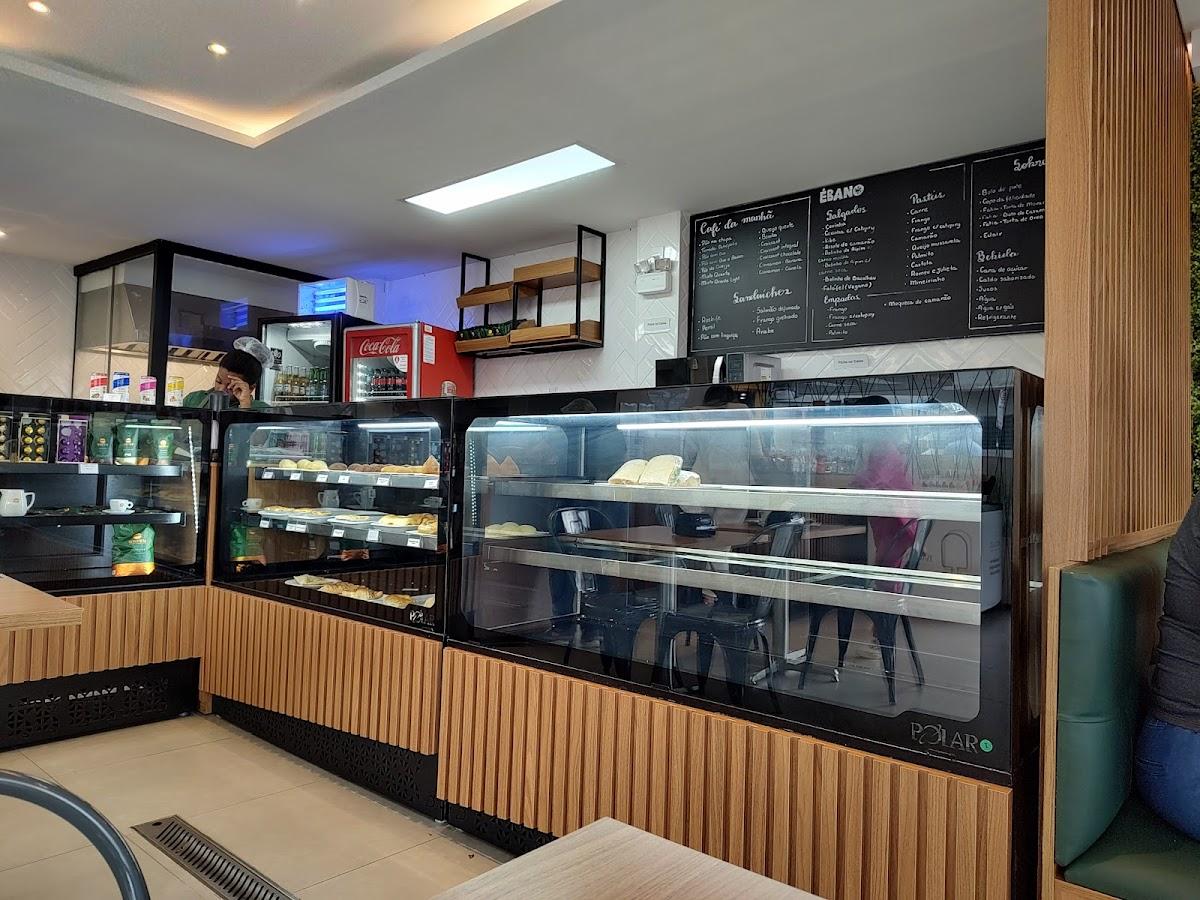 ÉBANO - Lanchonete.