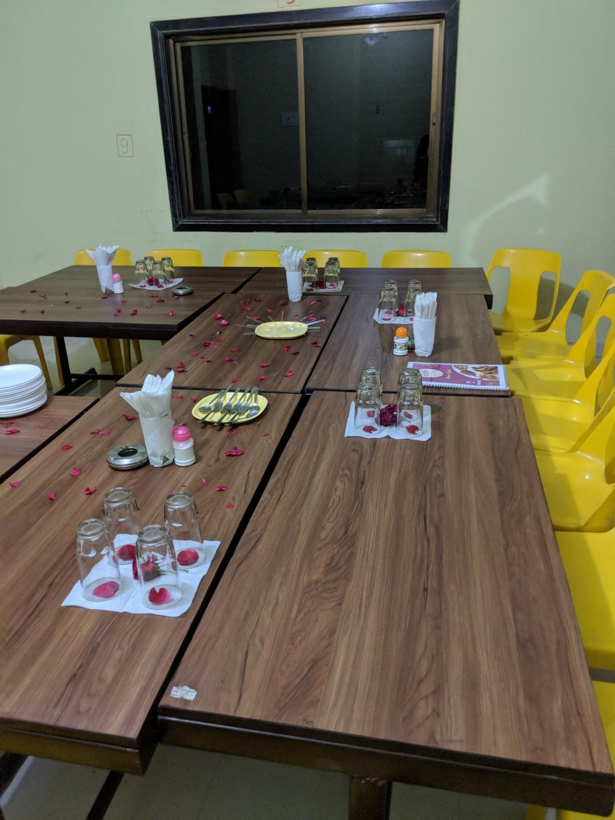 Raj Bar And Restaurant