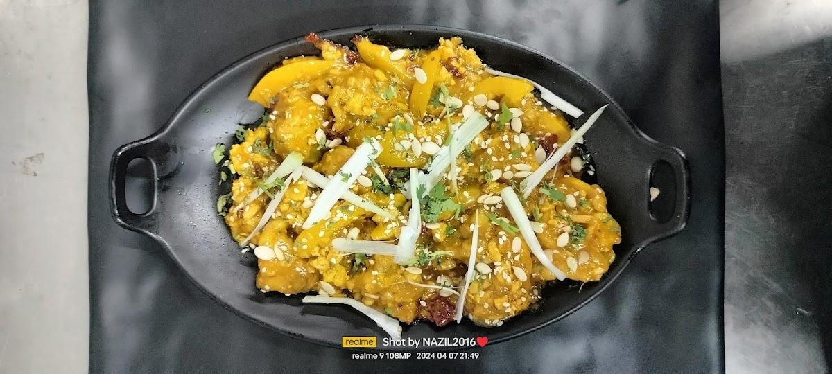 sizzle and spice restaurant,khed ratnagiri