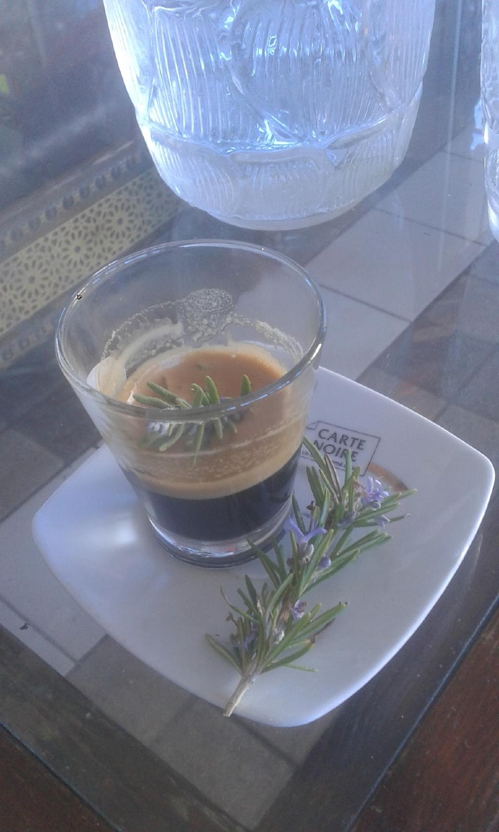 Hacienda : Café Réstaurant & Piscine