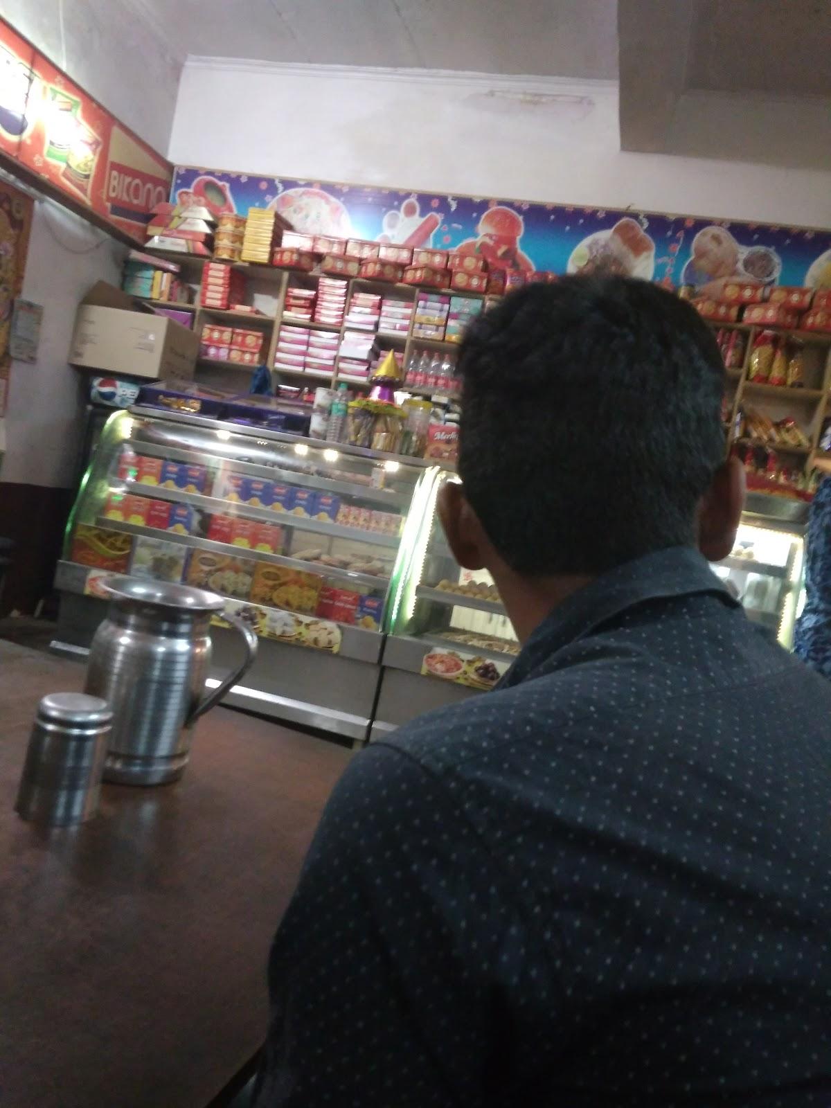 bikaneri Misthan Bhandar