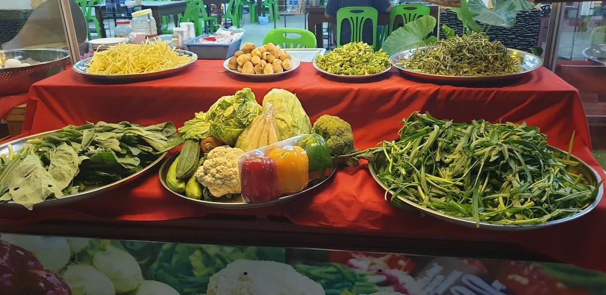 Pornsiri Boiled Rice Restaurant