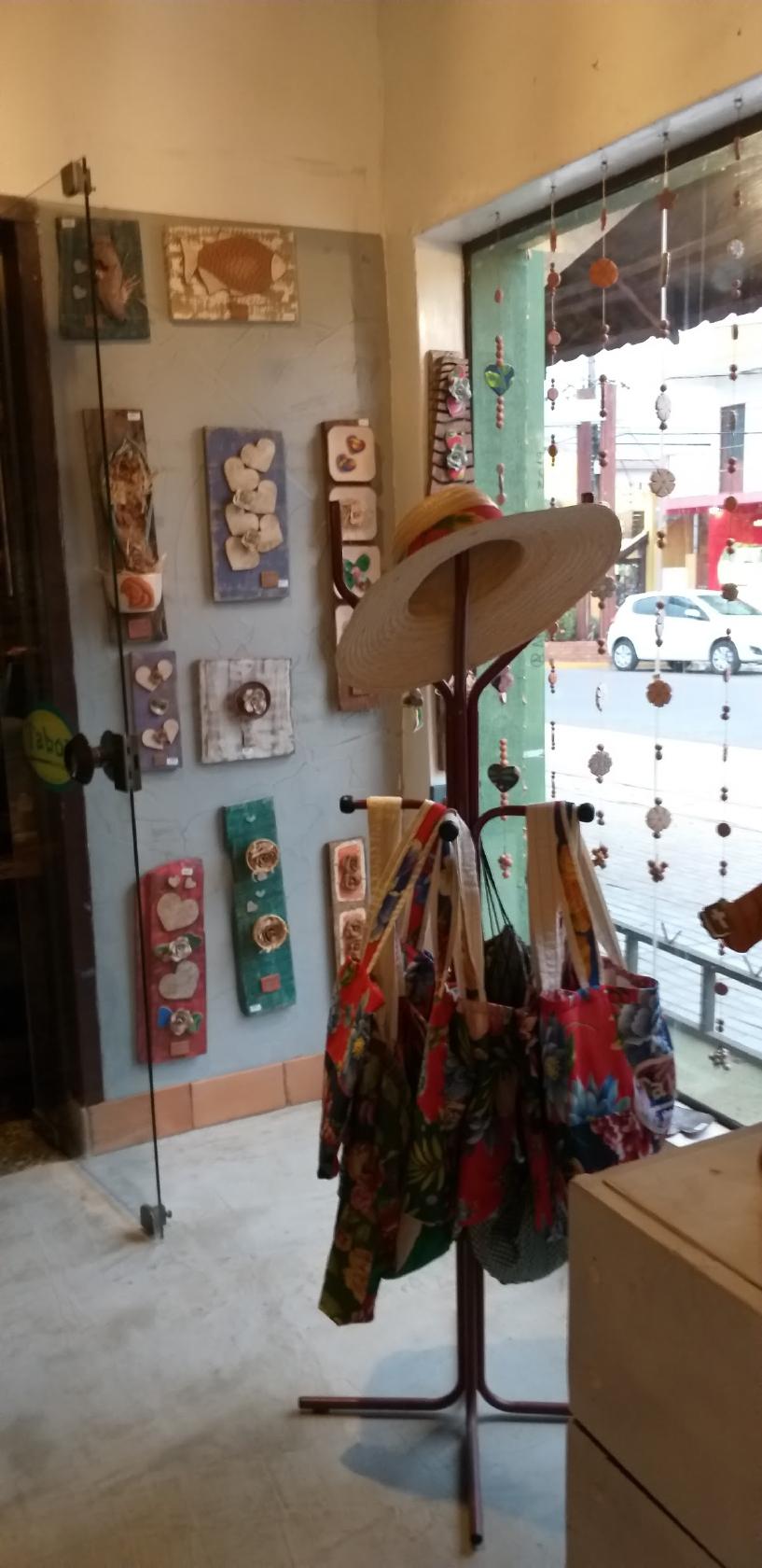 Tatu Espetinhos Bonito ms