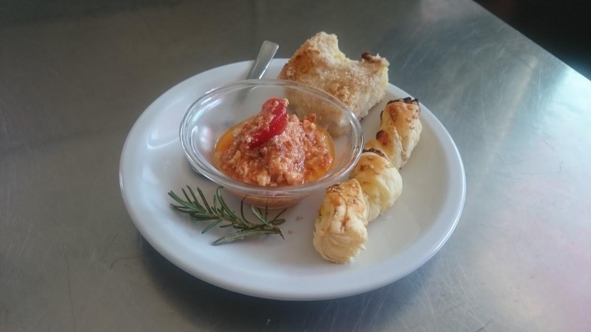 Los Santos Restaurant